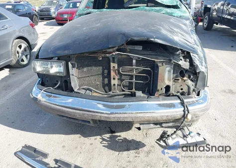 1999 Chevrolet S-10 Ls z USA, uszkodzony, nr VIN 1GCDT19X8XK205532